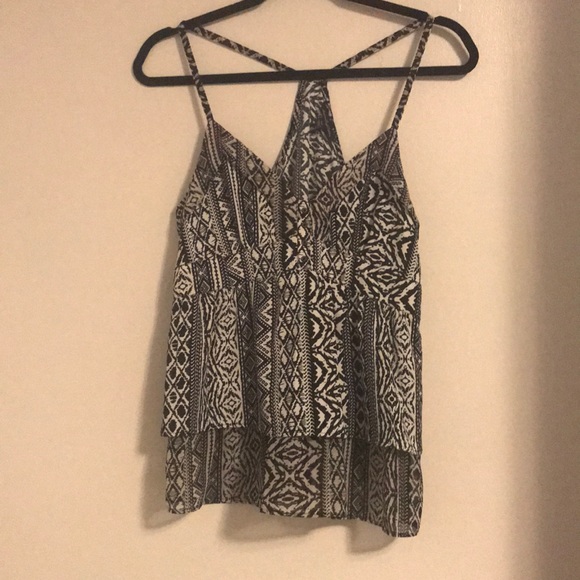 American Eagle black and white printed tank - Picture 3 of 5